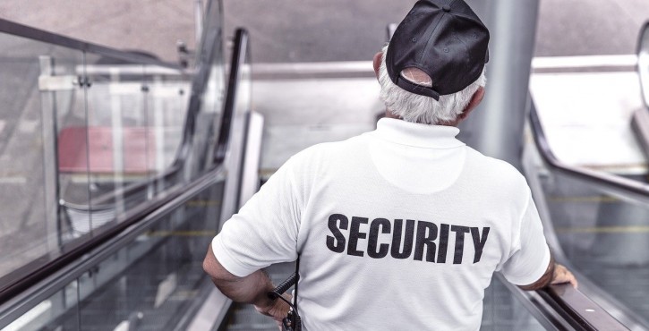 Loi sur la sécurité globale et article 24 concernant l'image des forces de l'ordre