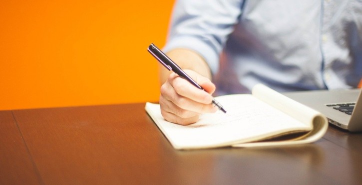 Cession de bail commercial et loi « activité professionnelle indépendante »