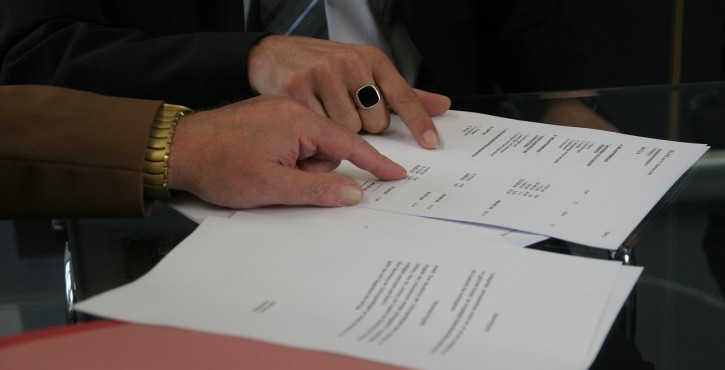 COMMENT SAVOIR SI UNE CLAUSE EST ABUSIVE ?