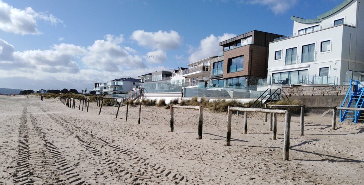 L'érosion du trait de côte, recul du littoral et indemnisation immobilière