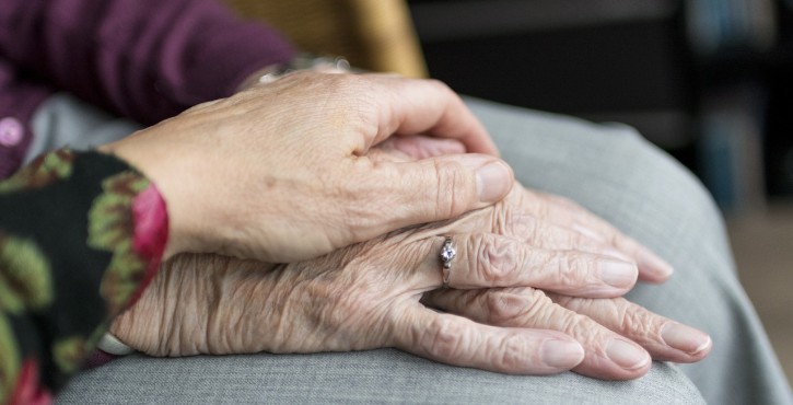Les droits des personnes âgées et de leurs proches ainsi que de leurs aidants
