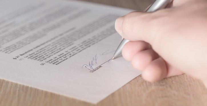 Peut-on renoncer à son droit de rétractation ? une possibilité limitée