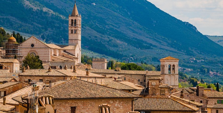 La Maison dite du Notaire CHAMBRON à 26150 DIE inscrite aux monuments historiques : elle a été par la suite rebaptisée en "CHANOINERIE"