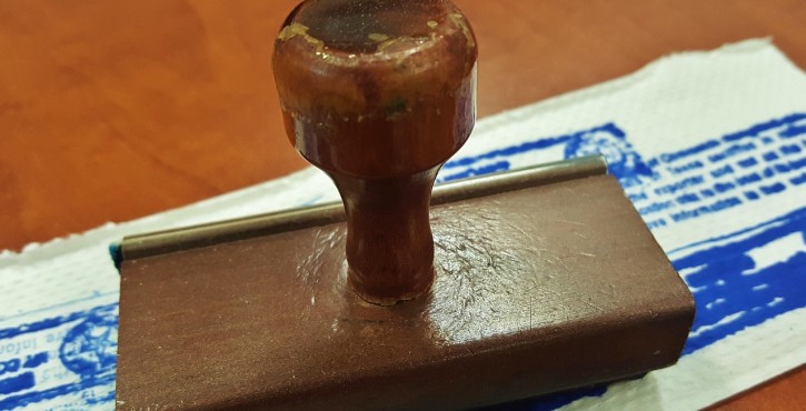 Comment retrouver le notaire en charge d'une succession dont on a peu d'informations?