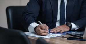 Le métier d'avocat, quel salaire et quels débouchés ?