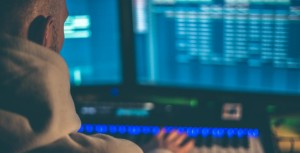 LES DROITS VOISINS DU PRODUCTEUR PHONOGRAPHIQUE