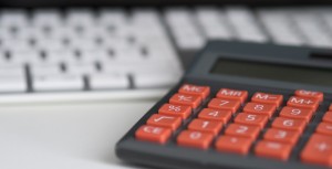 Jurisprudence fiscale : une EURL n’est pas dissoute par le décès de son associé unique sauf clause statutaire contraire