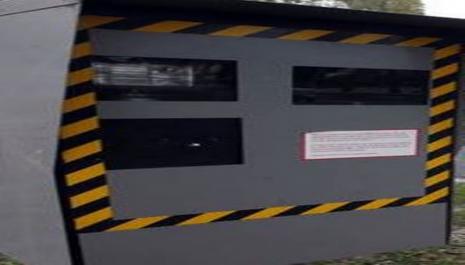 Radar automatique et identification du conducteur.