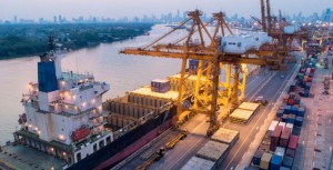 Les Grands Ports Maritimes et le Droit public des affaires 
