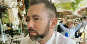Main levée de l’interdiction de gérer sans contribuer au passif de suite, est-ce possible ? 