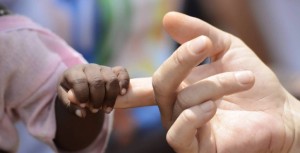 Fraude à l’adoption des enfants congolais au cœur d’un imbroglio juridique et affectif en Belgique. 