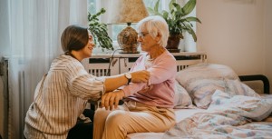 Curatelle et tutelle : la protection des biens et la protection de la personne