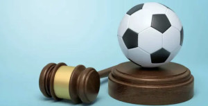 De la Sentence à la Contrainte : Le Rôle de Gendarme de la FIFA face à l'Inexécution des Décisions du TAS (Art. 21 CDF vs. Règle R59)