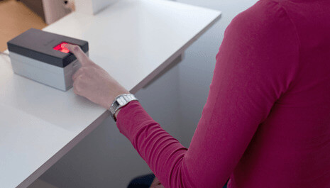 Généralisation des capteurs d’empreinte digitale et risques d’atteintes à la vie privée